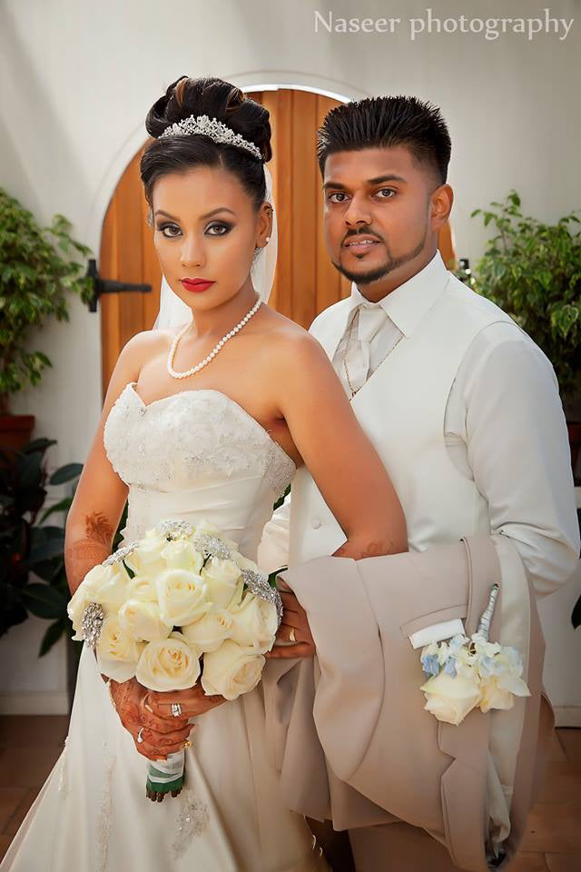 HAND TIED BRIDAL BOUQUETS-GB0180