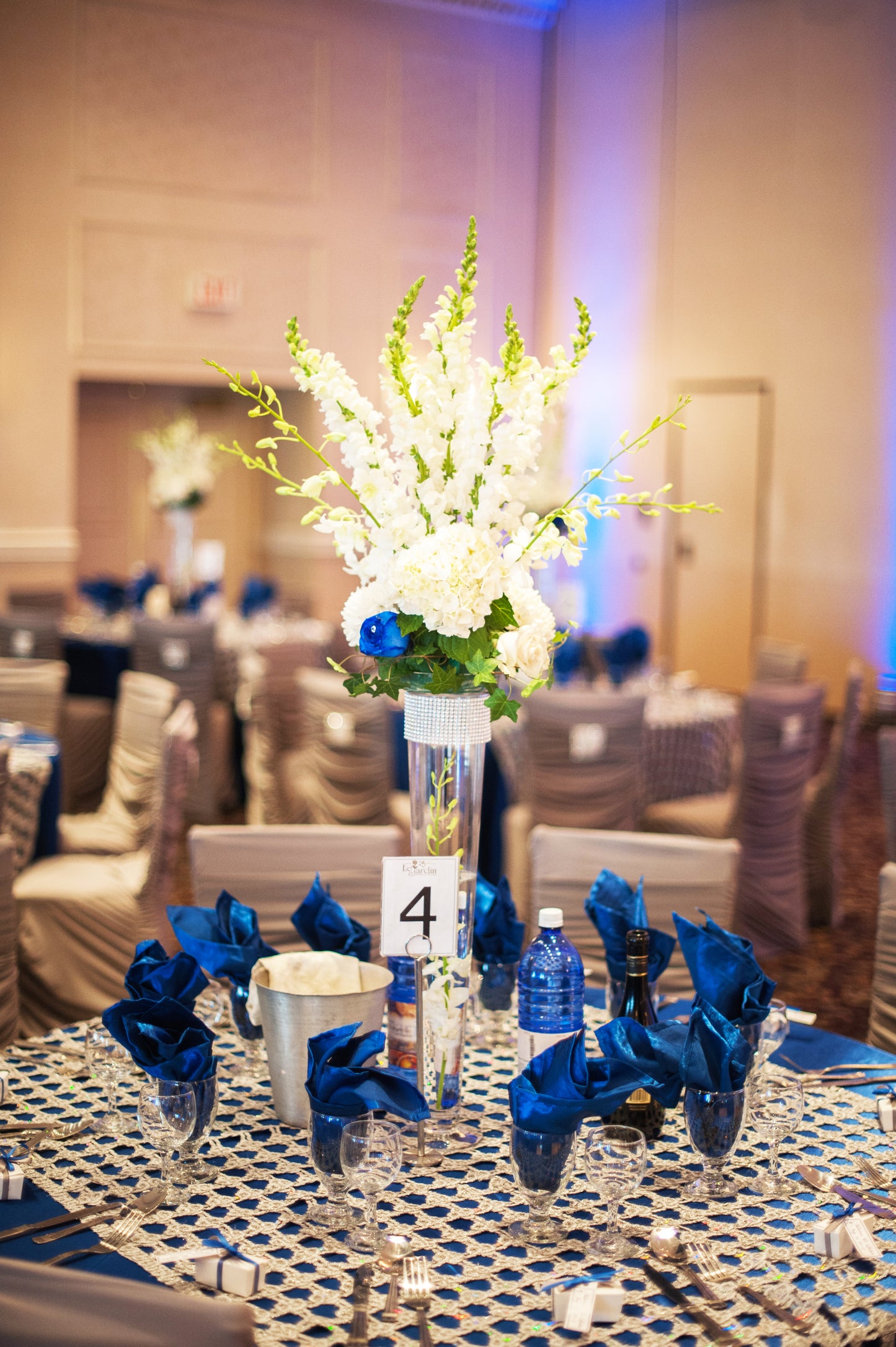 CENTREPIECES-GB0293